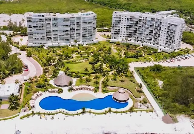 Carlbe Beachfront 2Bdr With Pool By Casa Paraiso Cancun