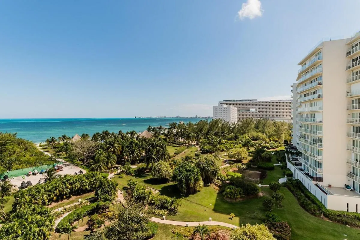 Carlbe Beachfront 2Bdr With Pool By Casa Paraiso Cancún